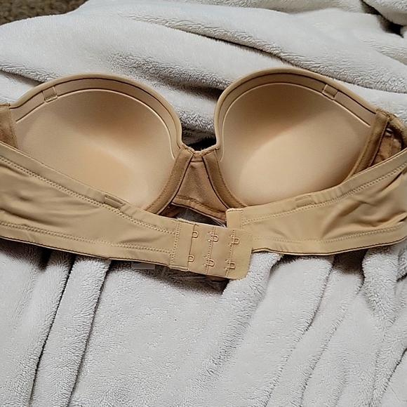 Maidenform Strapless Bra - Picture 2 of 2